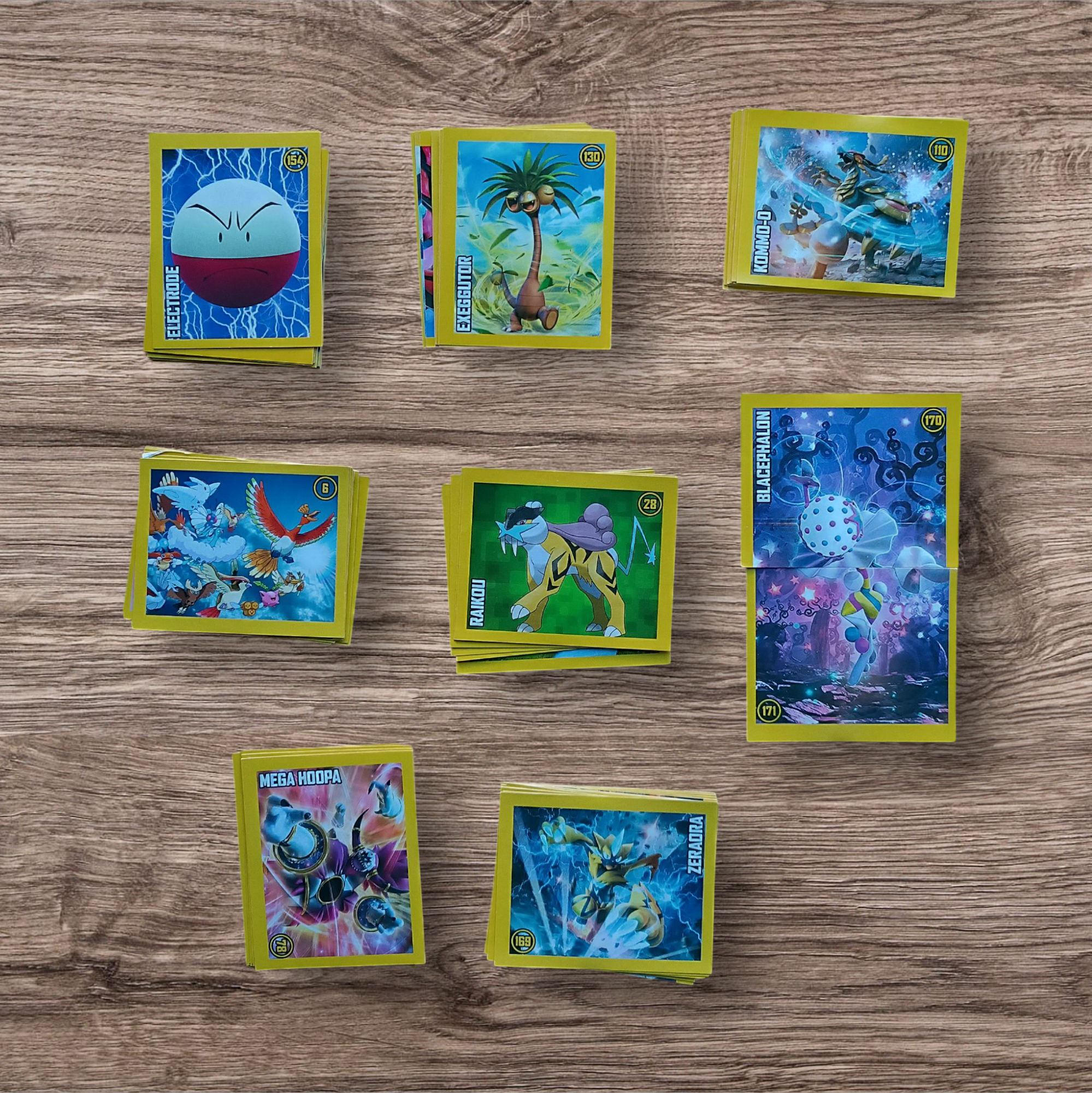 Lote 89 figuritas sin repetir Pokemon