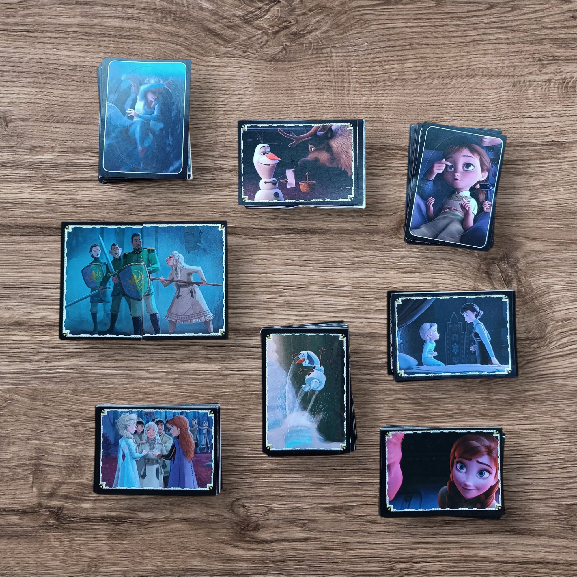 Lote 138 figuritas sin repetir Frozen 2