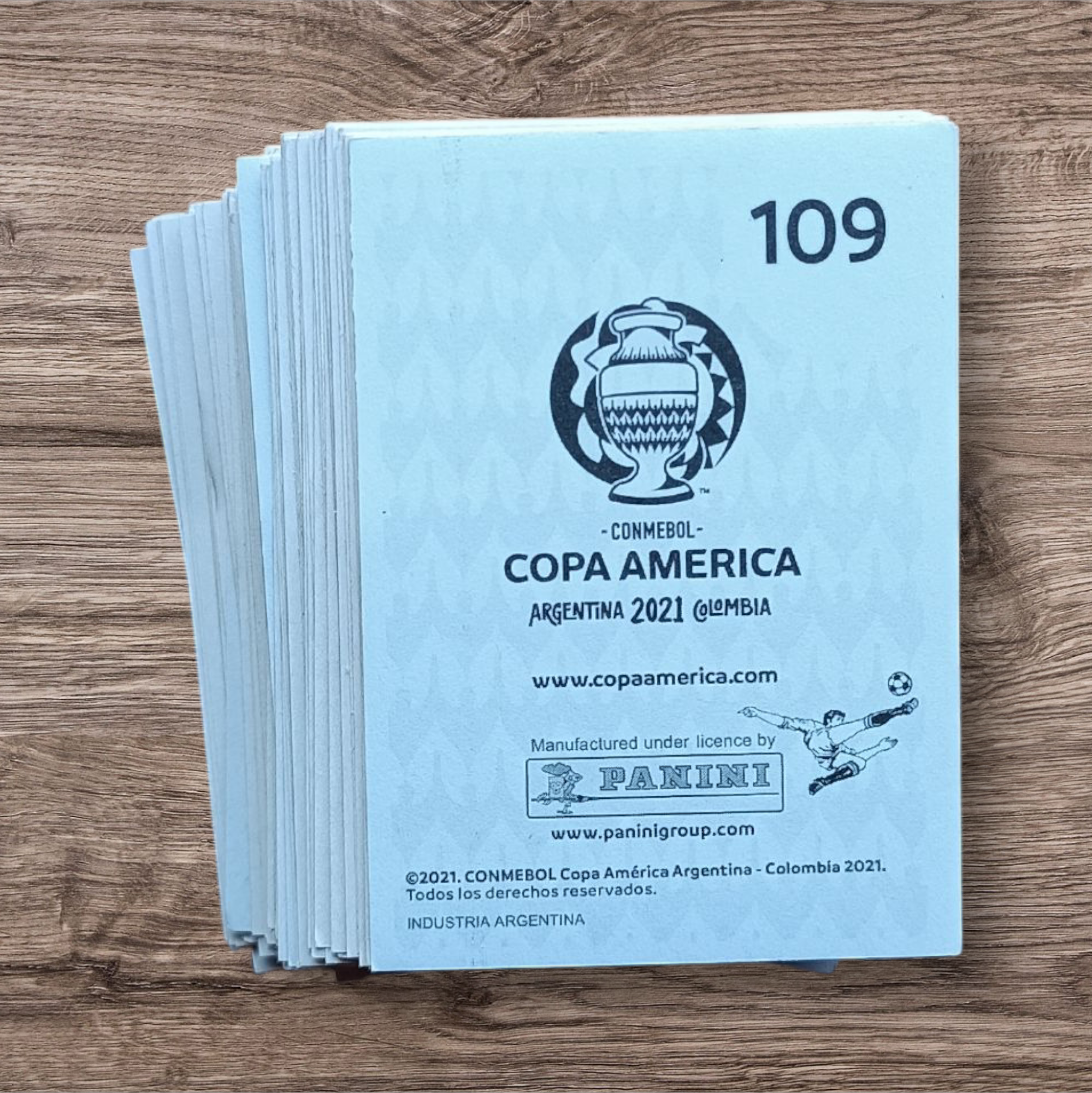 Lote 175 figuritas sin repetir Copa América 2021 Preview