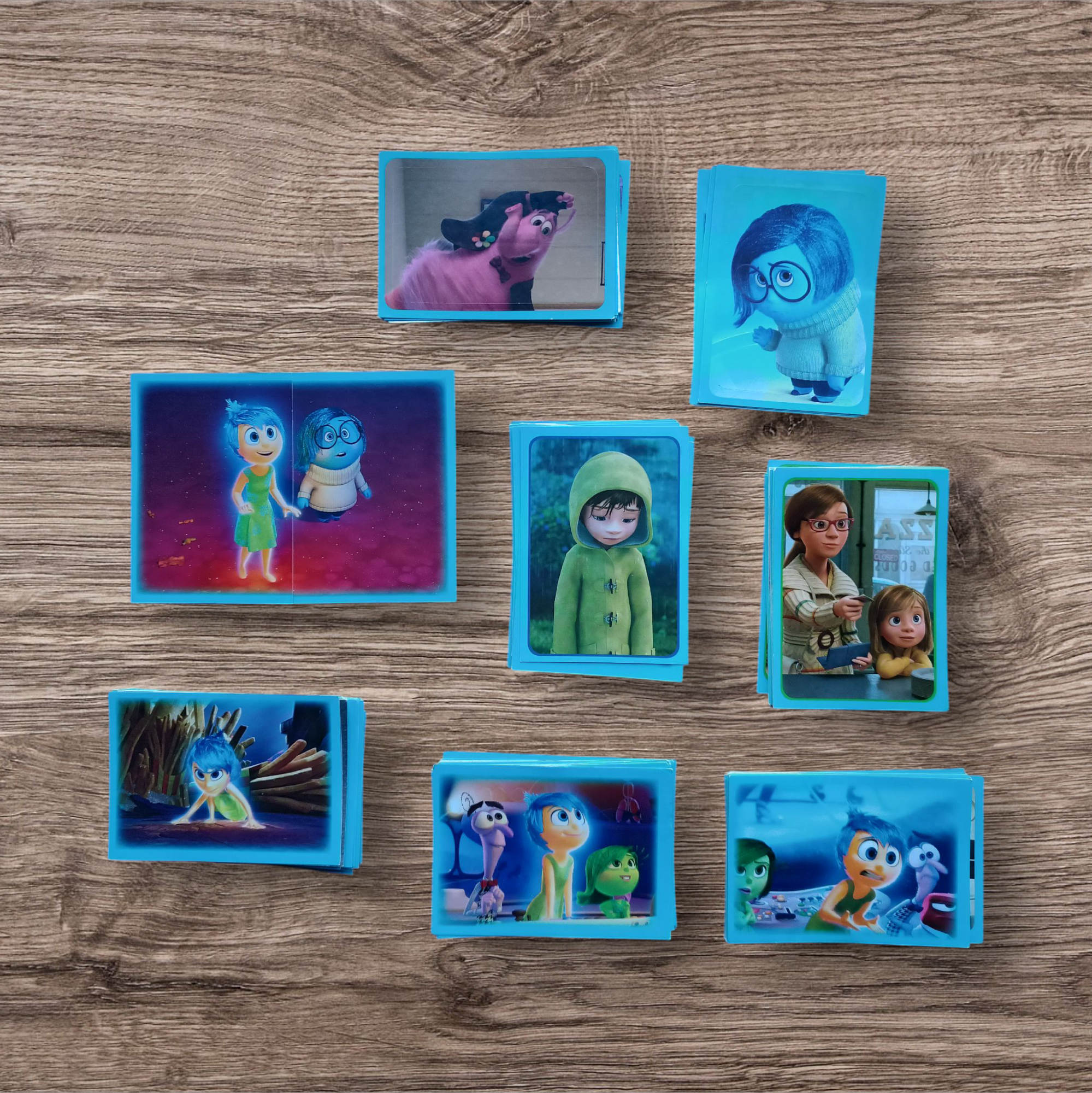 Lote 131 figuritas sin repetir Intensamente