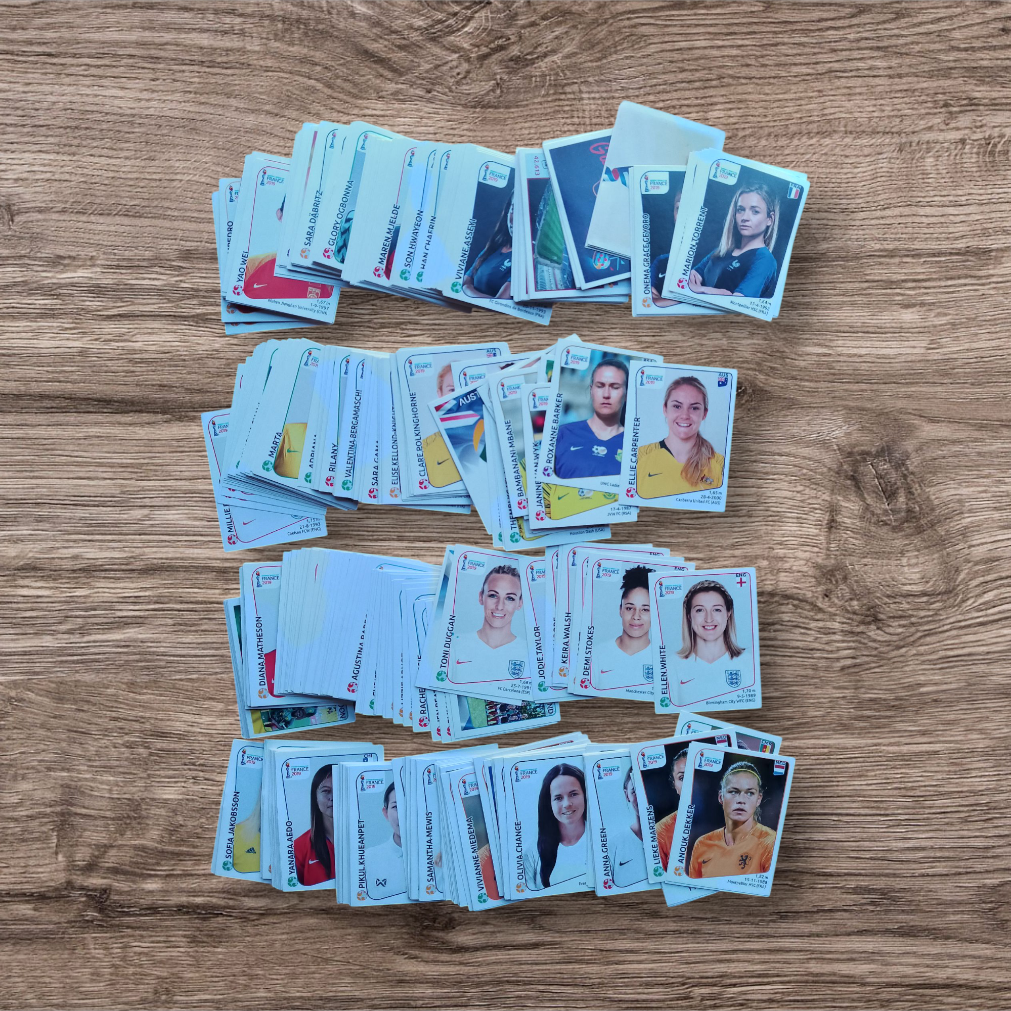 Lote 428 figuritas sin repetir Mundial Femenino Francia 2019