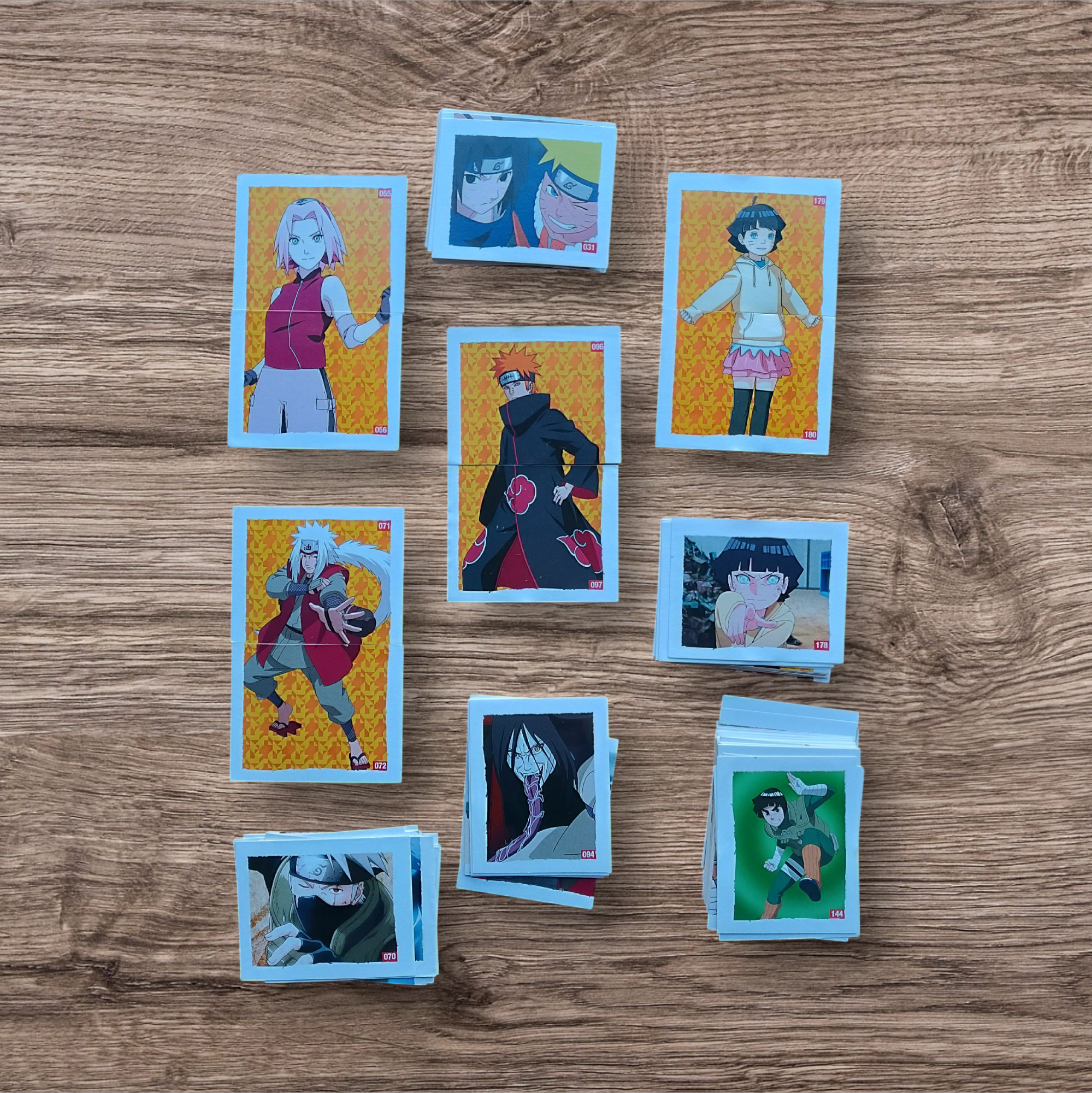 Lote 148 figuritas sin repetir Naruto Shippuden