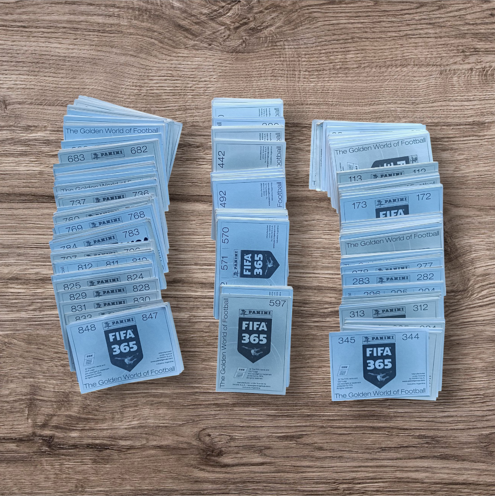 Lote 356 figuritas sin repetir FIFA 365 Año 2016