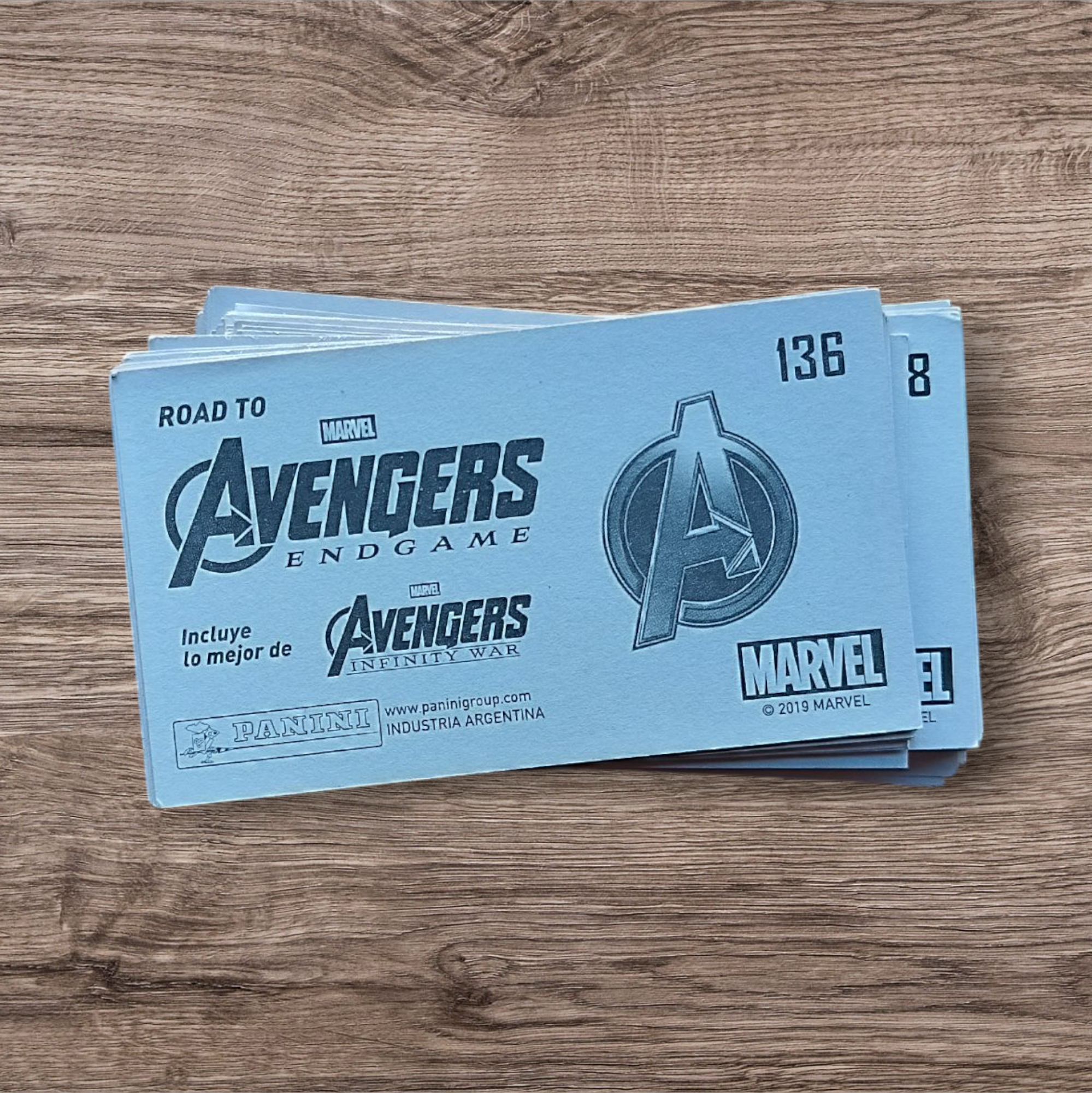 Lote 122 figuritas sin repetir Avengers Endgame