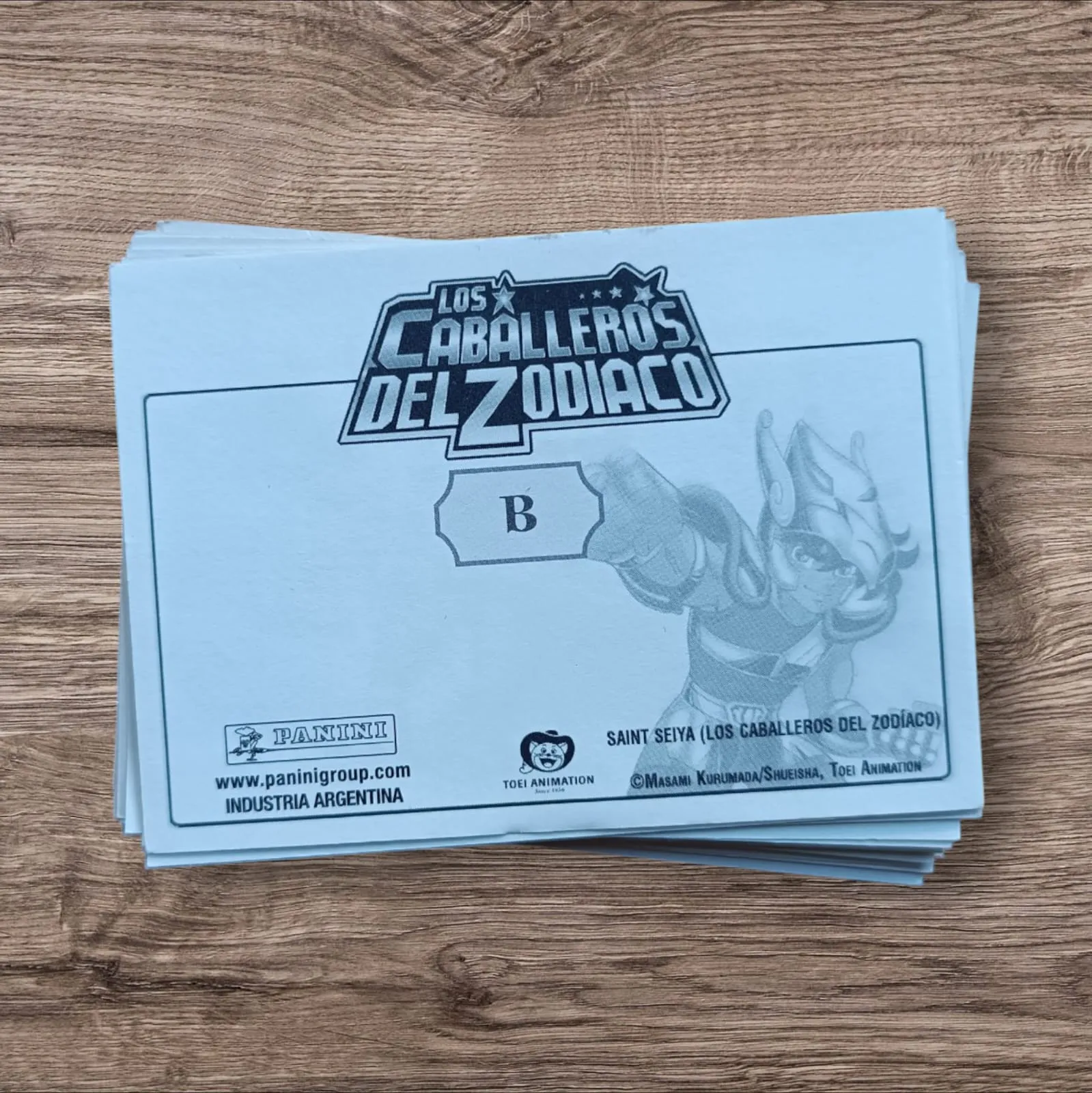 Lote 22 figuritas sueltas Caballeros del Zodiaco