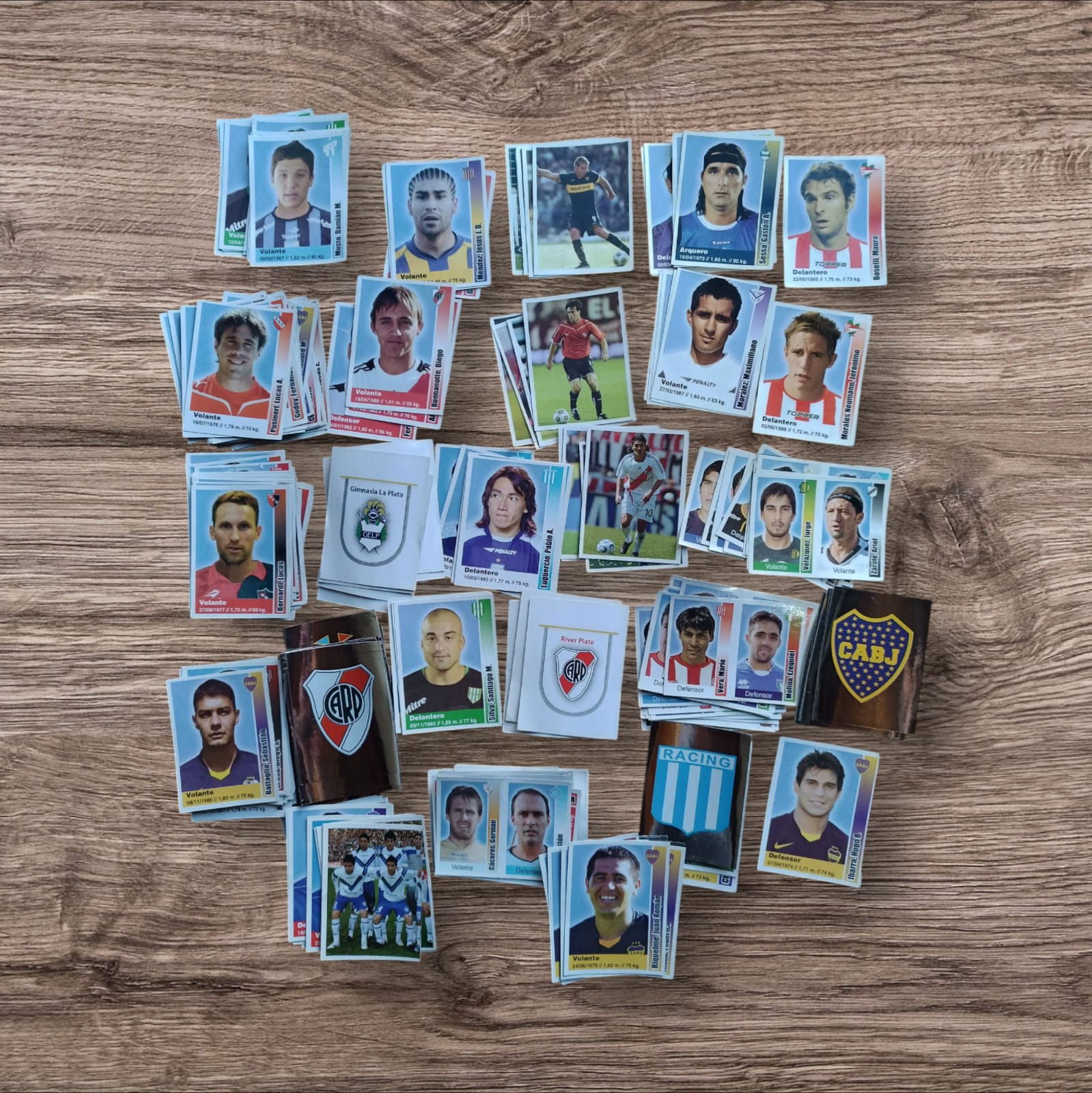 Increíble lote de 216 figuritas sin repetir Fútbol Argentino Apertura 2009, de Panini