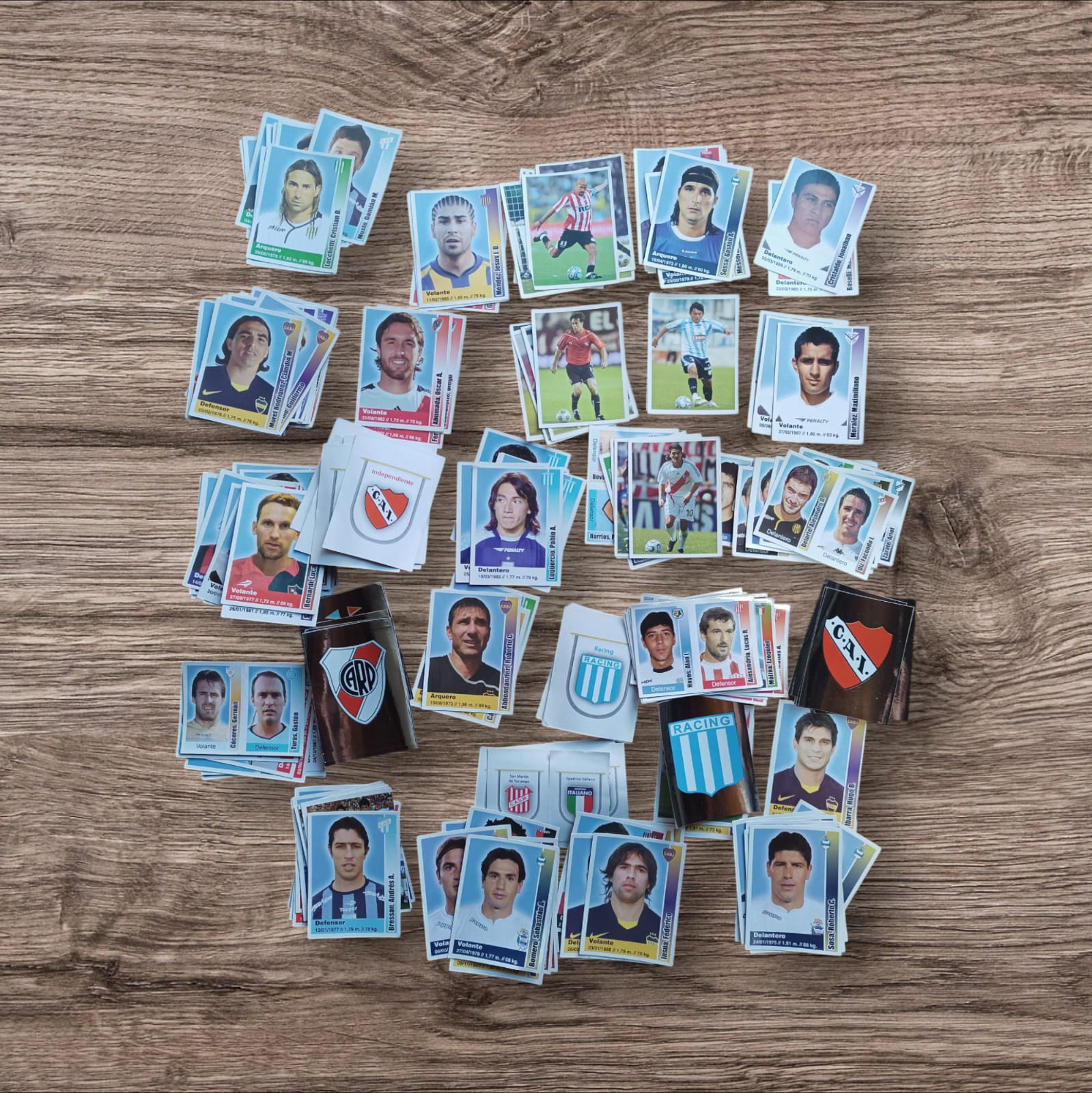 Increíble lote de 216 figuritas sin repetir Fútbol Argentino Apertura 2009, de Panini